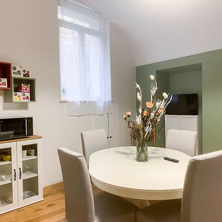 Casa In Centro. Nel Cuore Della Citta. Appartement *
