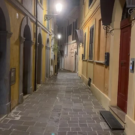 Apartment Casa In Centro. Nel Cuore Della Citta.